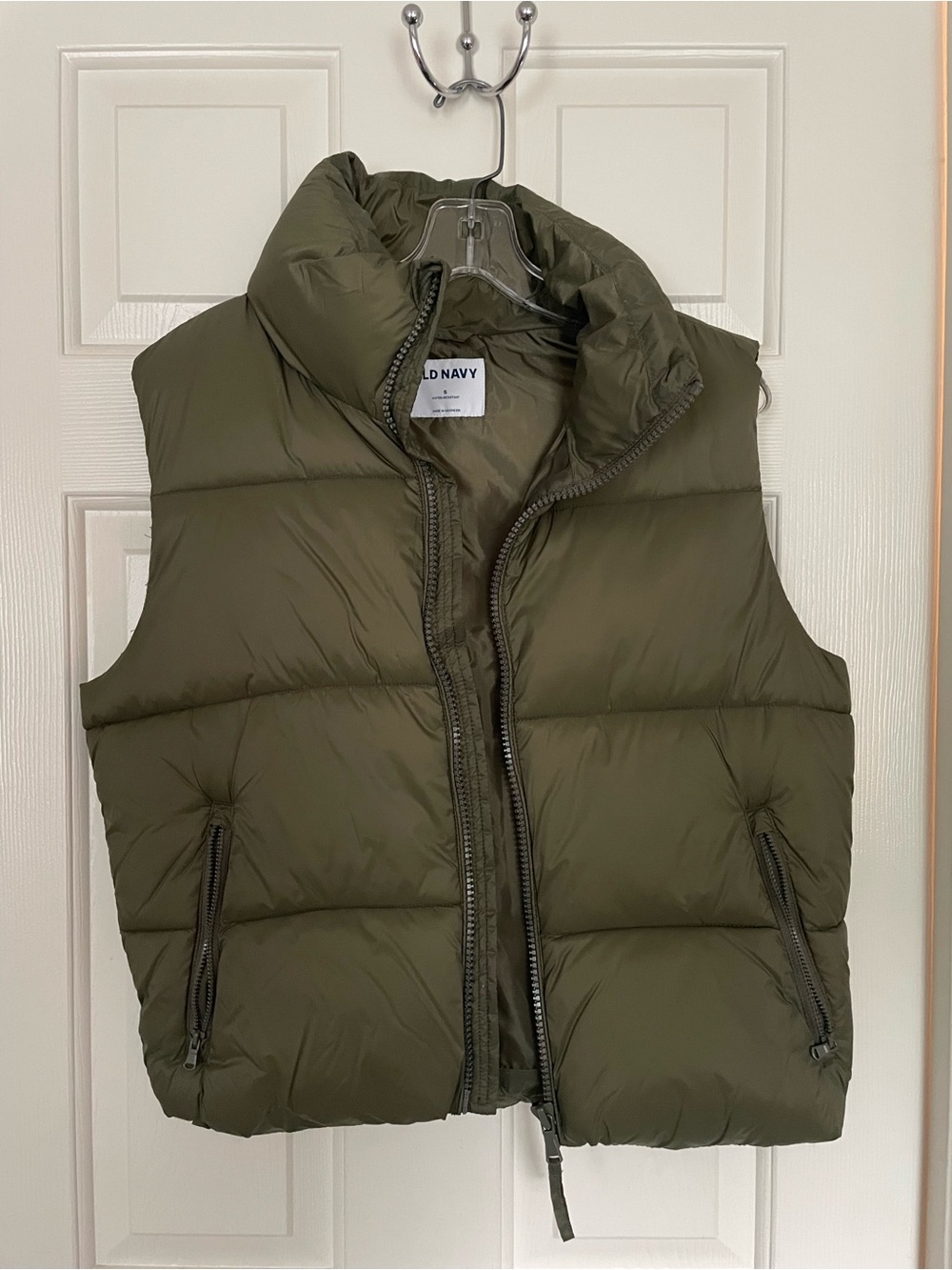 Old Navy Olive puffer vest